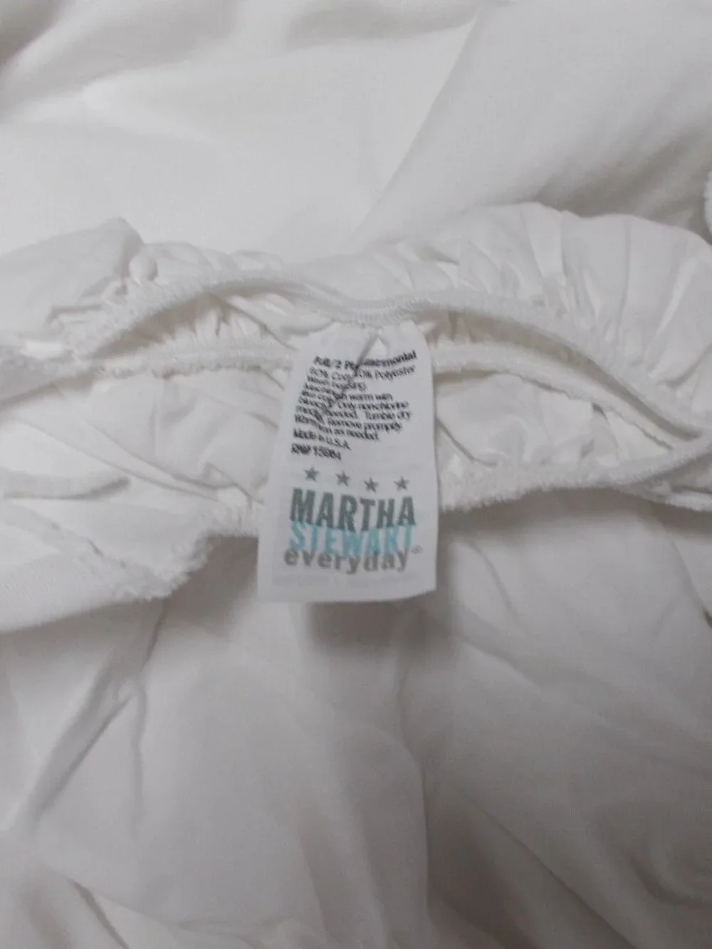 NWOT Vgt Martha Stewart Everyday Living white flat & fitted sheets, full size